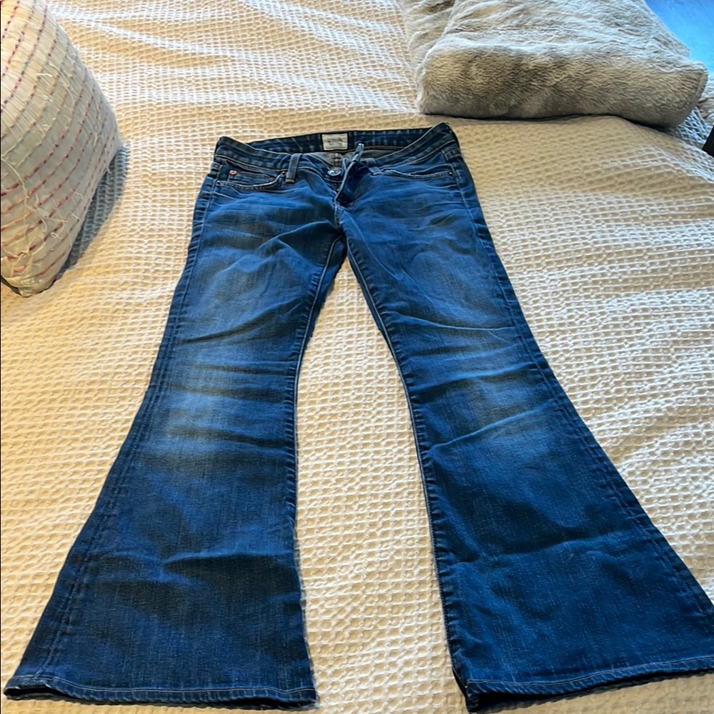 Women's low rise flare jeans